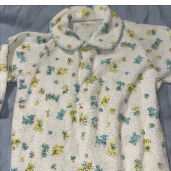 Vintage Baby Terry Cloth Sleeper, Dogs, 1980s Romper, Sz 3m boy or girl​ - Picture 3 of 6